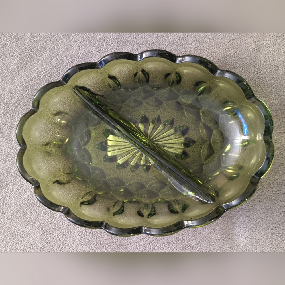Vintage Glass Avocado Divided Relish Dish Nuts Dish Candy Dish Trinket T…